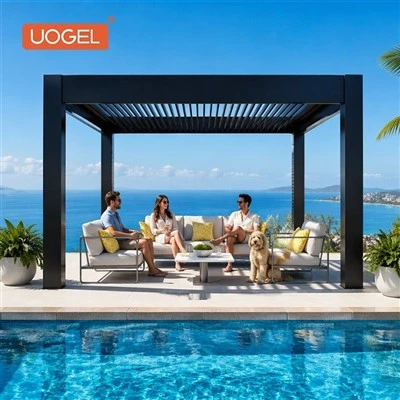 Granda pèrgola al bòrd de la piscina
